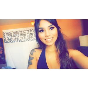 Meet your Posher, Edith